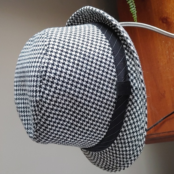 Le Chateau NWOT Black & White Herringbone Fedora - Picture 3 of 11